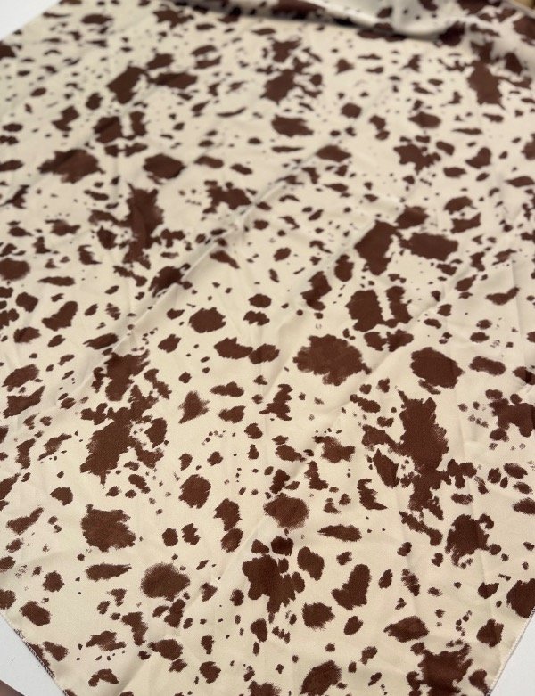 Producto - Pañuelo vaquita marrón