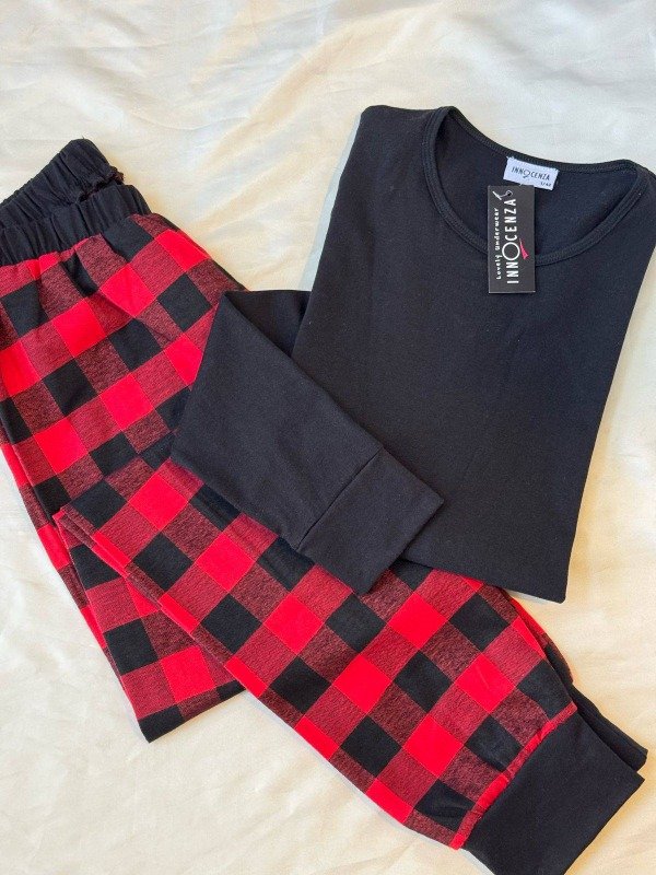 Producto - Pijama escoces rojo