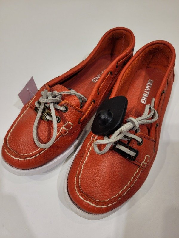 Producto - Mocasines BOATING colorados de cuero Talle 36 - PRECIO: 30X