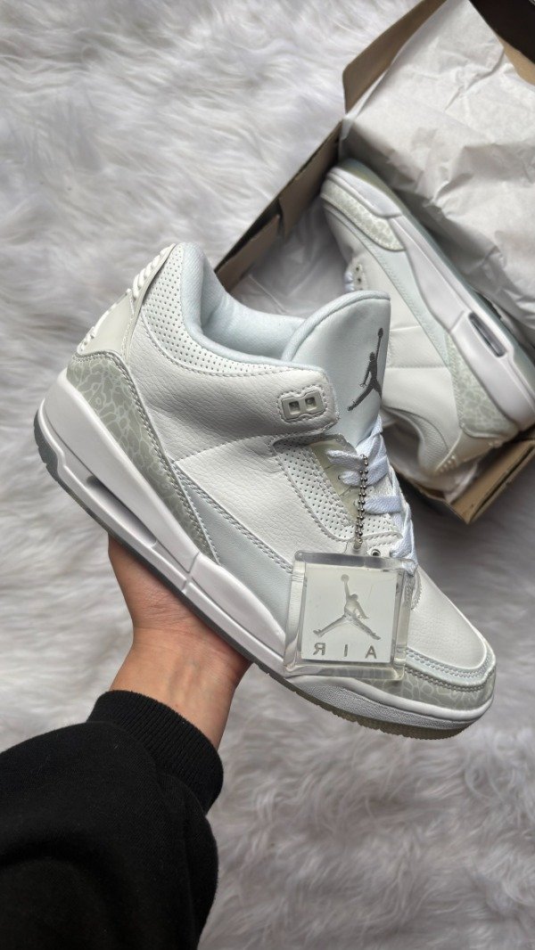Producto - JORDAN RETRO 3 PURE MONEY - 0