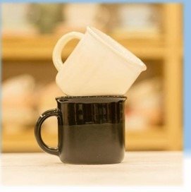 Producto - Molde de yeso de Jarra de Metal