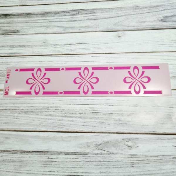 Producto - St 4913 de 30x6 cm Stencil Guarda
