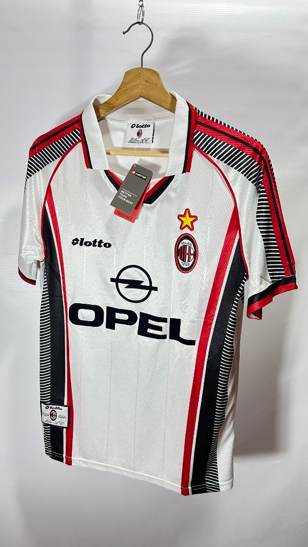 Producto - AC Milan Alternativa 1997/1998 Importada