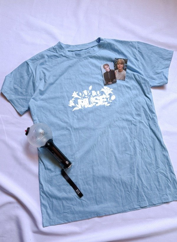 Producto - REMERA MUSE (over)