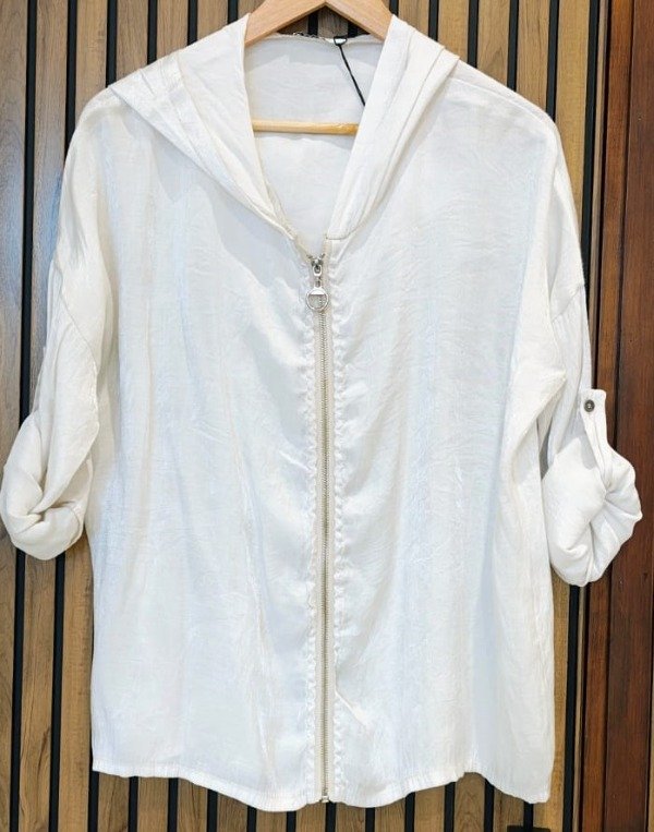 Producto - Campera satinada