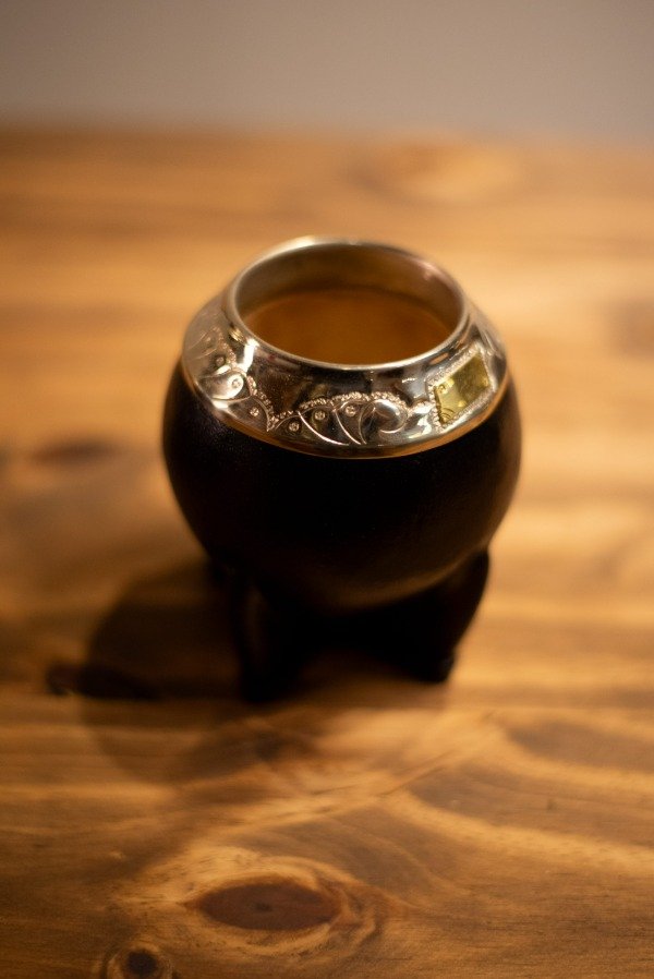 Producto - Torpedo con virola cincelada de alpaca y apliques en bronce - Calidad URUGUAYA