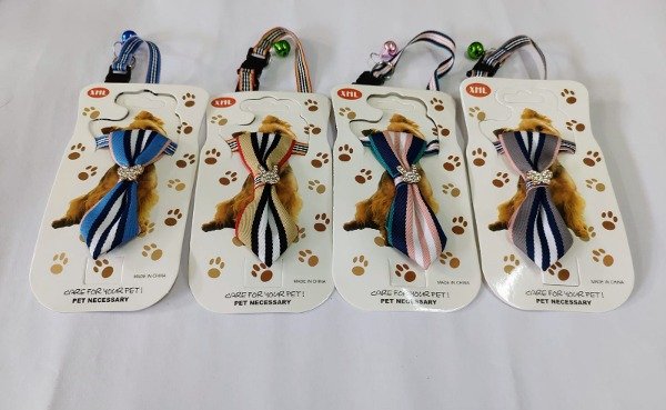 Producto - Collar con corbata con aplique