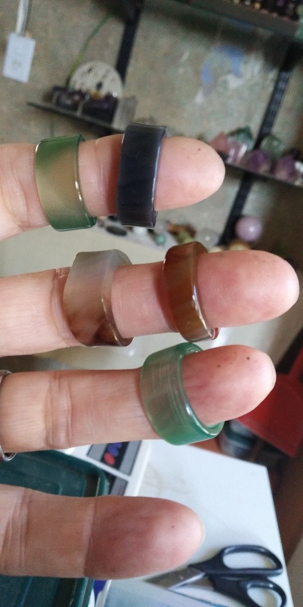 Producto - Anillo alianza de agata