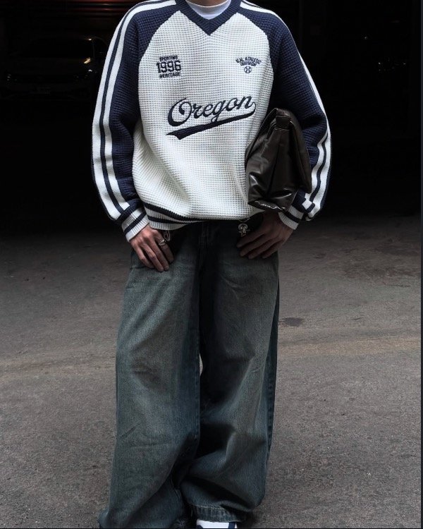 Producto - Jersey retro sport Bershka Talle L UNISEX