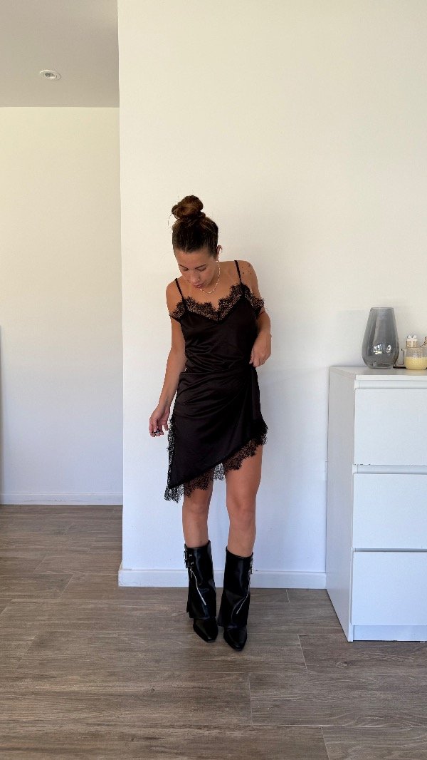 Producto - VESTIDO PUNTILLA