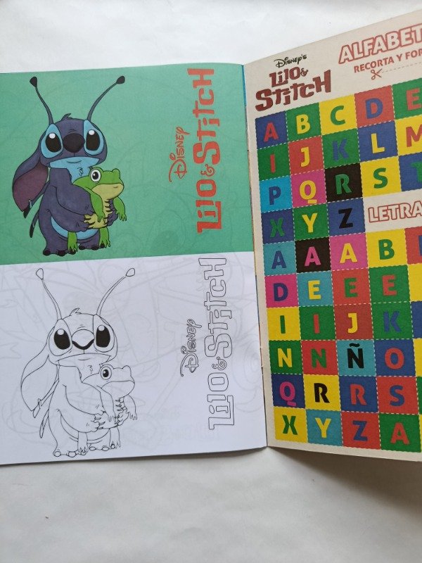 Producto - Cuaderno para pintar motivo Stitch