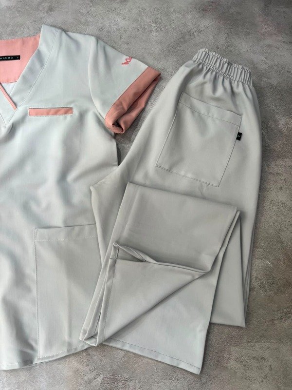 Producto - AMBO INDIGO SPANDEX (Gris perla detalle Rosa) - 1
