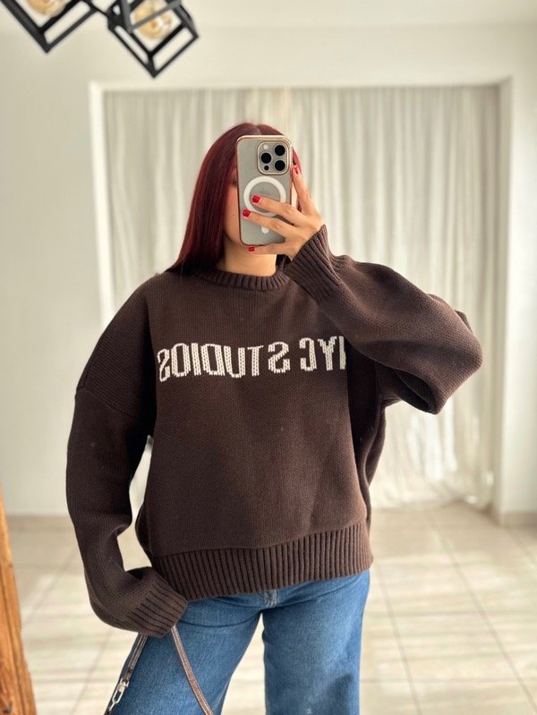 Producto - Sweater Nyc // marron