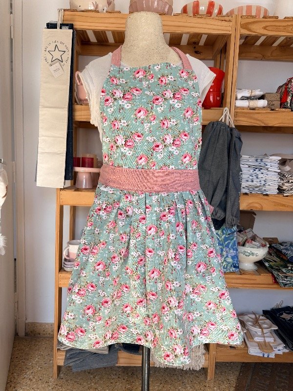 Producto - Delantal retro Dafne