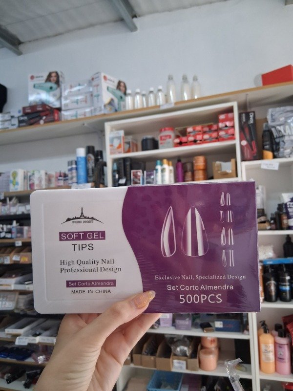 Producto - Paris almendra cortas caja violeta