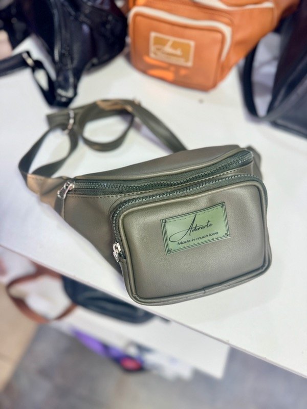 Producto - Riñonera Nala Verde Oliva