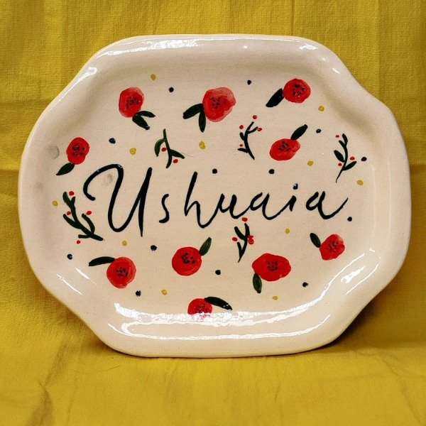 Producto - Bandejita Ushuaia Florcitas Rojas