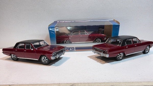 Producto - CHEVROLET 400 1/64 BORDO
