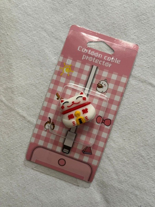 Producto - protector de cable (gatito suerte)