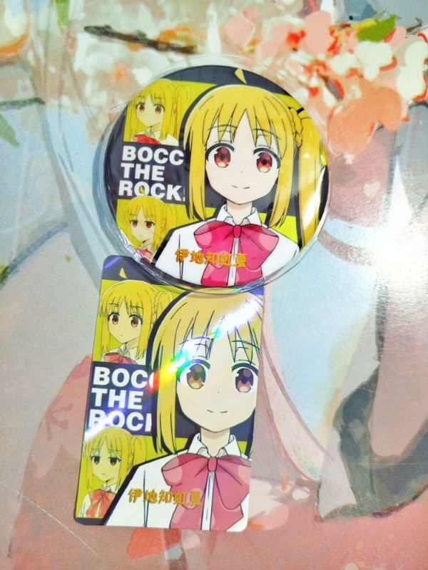 Producto - PIN NIJIKA BOCCHI THE ROCK + TARJETA