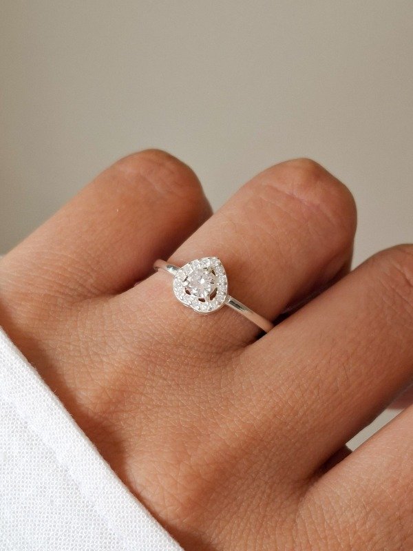 Producto - Anillo Corazón Micropave