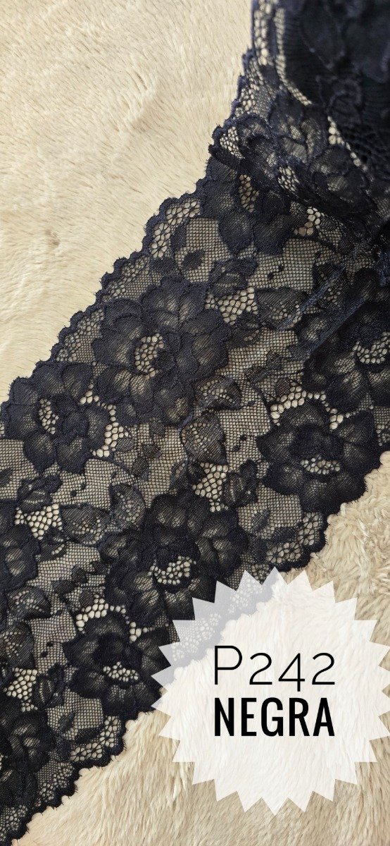 Producto - P242 PUNTILLA NEGRA 18 cm