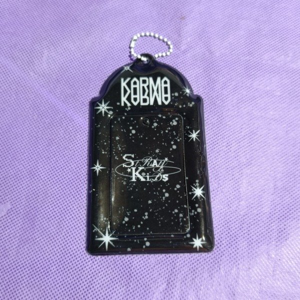 Producto - Holder Karma (Stray Kids)