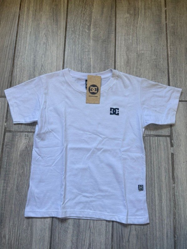 Producto - Remera DC niño blanca t10