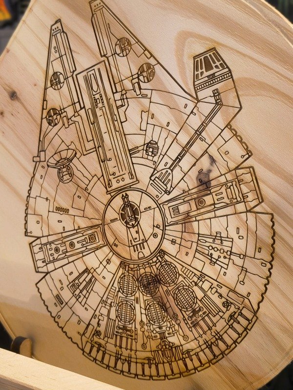Producto - Pizzera Millenium Falcon - Star Wars