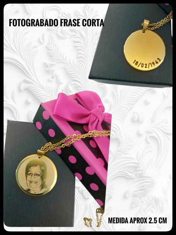 Producto - Fotograbado doble chapa dorada circular