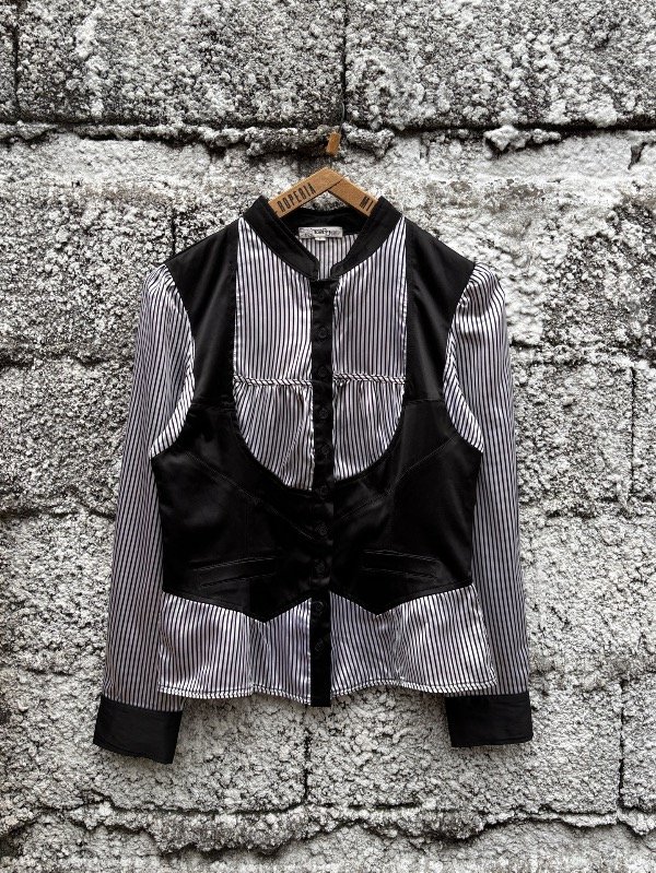 Producto - camisa vintage BLACK CYRCUS