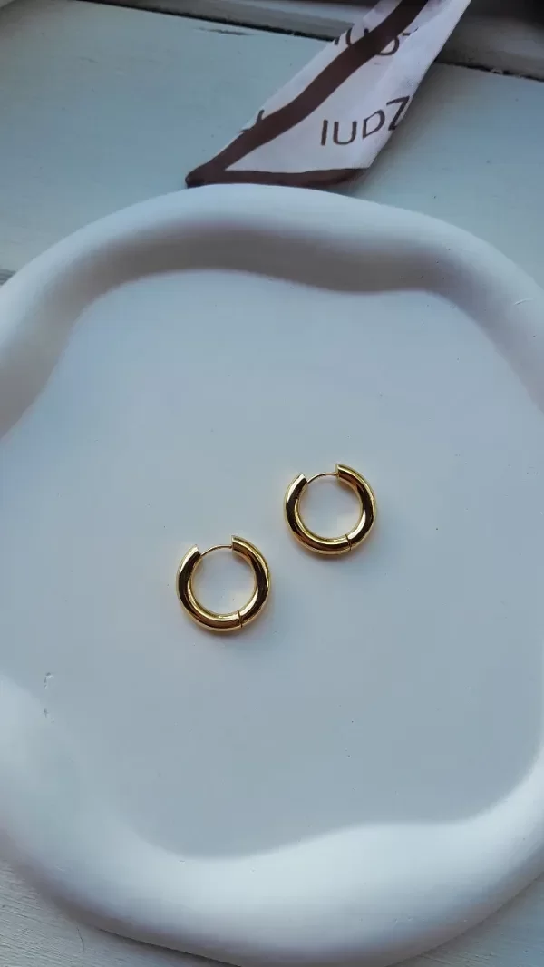 Producto - Argollita cuff dorada