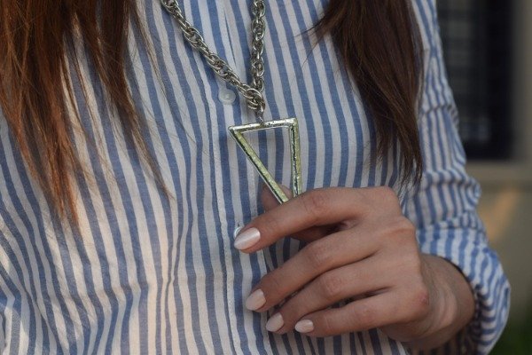 Producto - Collar Triangulo Acero