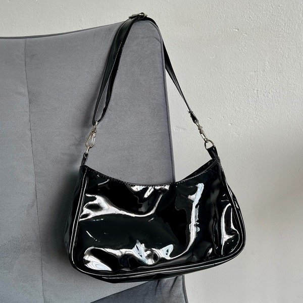 Producto - Mini bag CLÁSICA - Charol negro