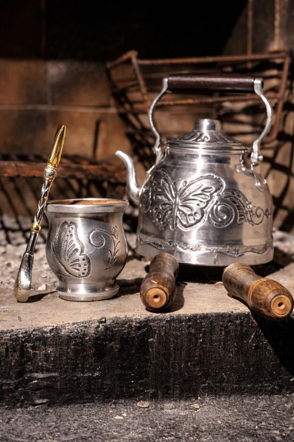 Producto - PAVA CAMPERA + MATE CAMPERO - MARIPOSA