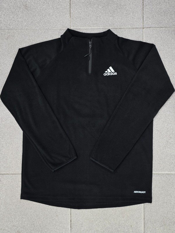 Producto - Buzo Micropolar Medio Cierre Adidas Negro