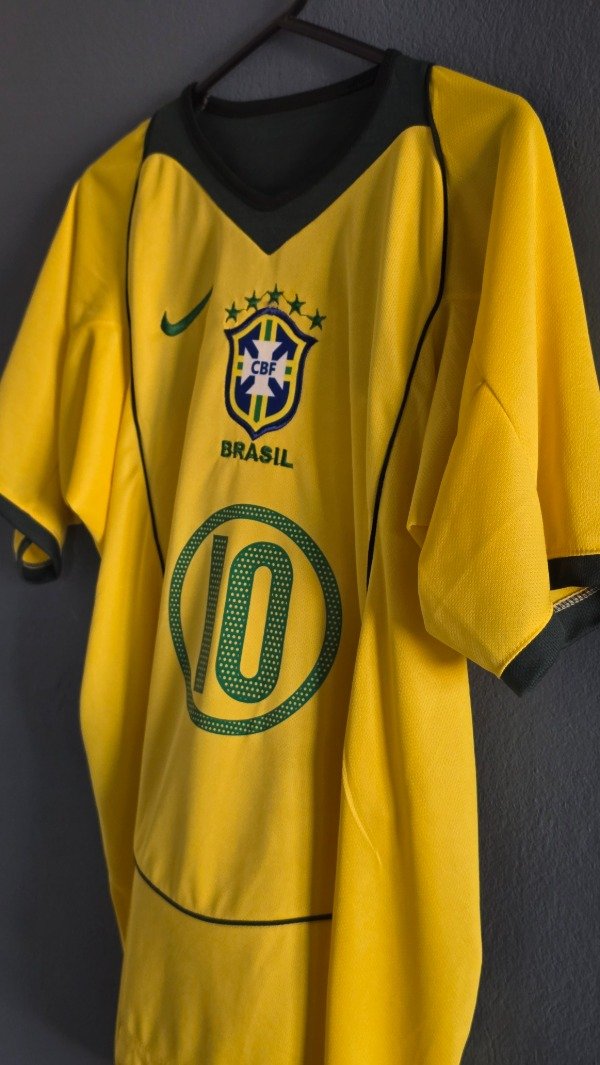 Producto - CAMISETA RETRO BRASIL TITULAR 2004 - 2