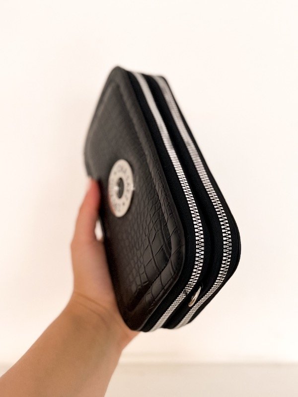 Producto - Maxi Billetera con Correa Ona Saez Negro