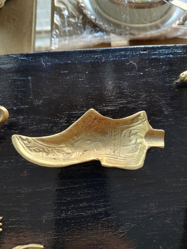 Producto - CENICERO DE BRONCE ZAPATO