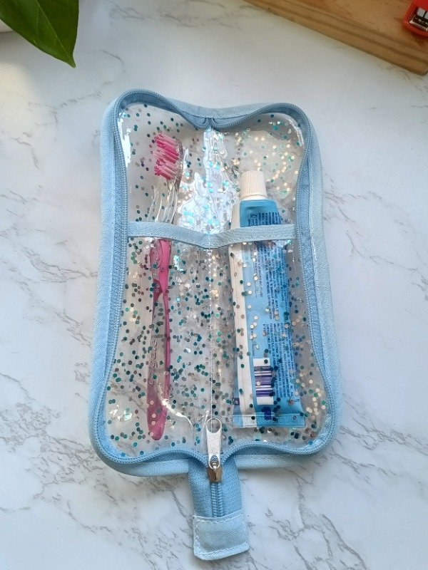 Producto - Estuche higiene bucal - 9
