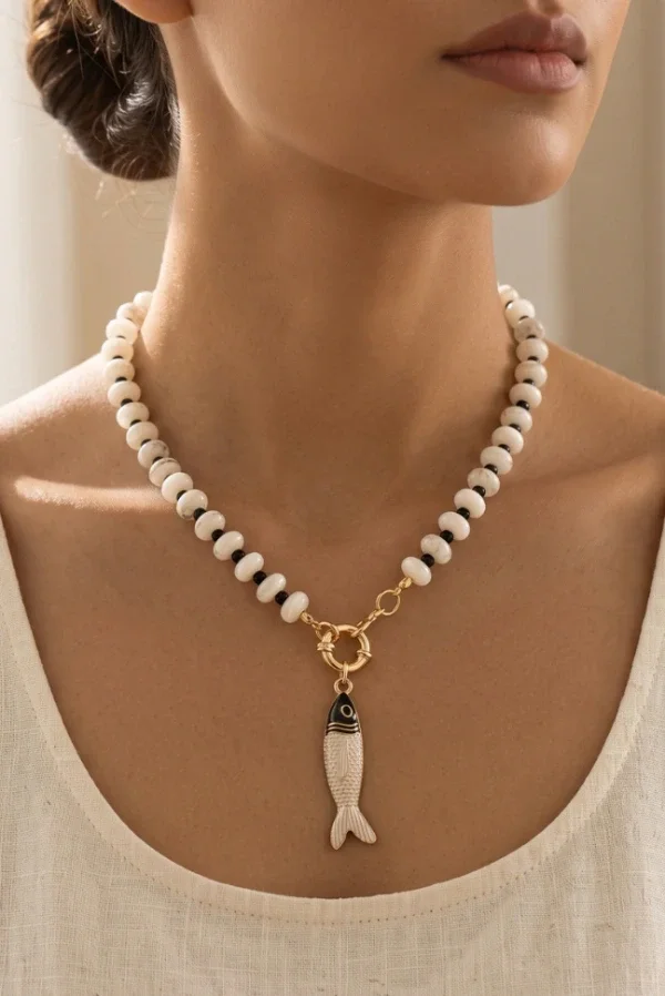 Producto - Collar Pez Blanco