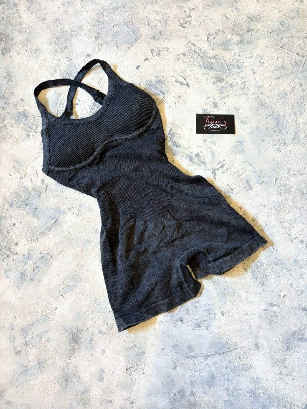 Producto - Catsuit Wine All Black