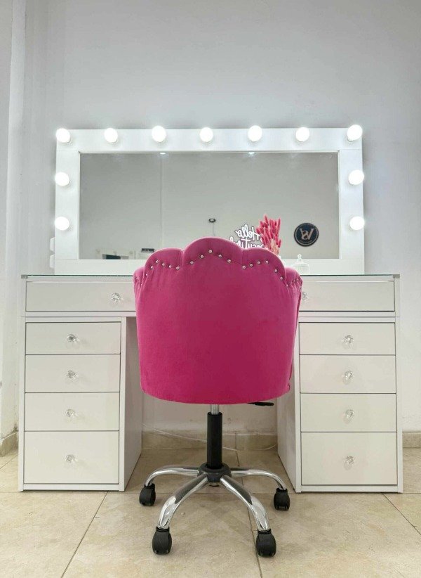 Producto - Maquillador Hollywood Palace