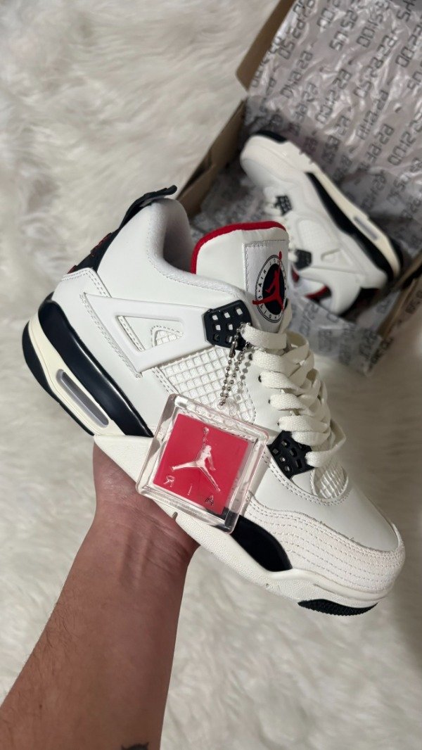 Producto - JORDAN RETRO 4 "FLY CLUB" - 0