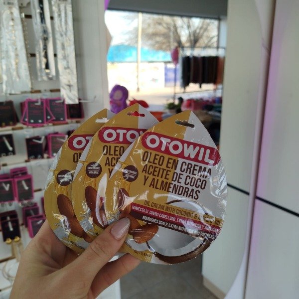 Producto - Oleo en crema con aceite de coco y almendras