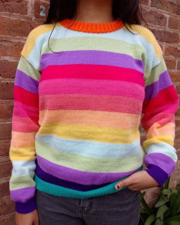 Producto - Sweater Arcoiris suave (Talle L)