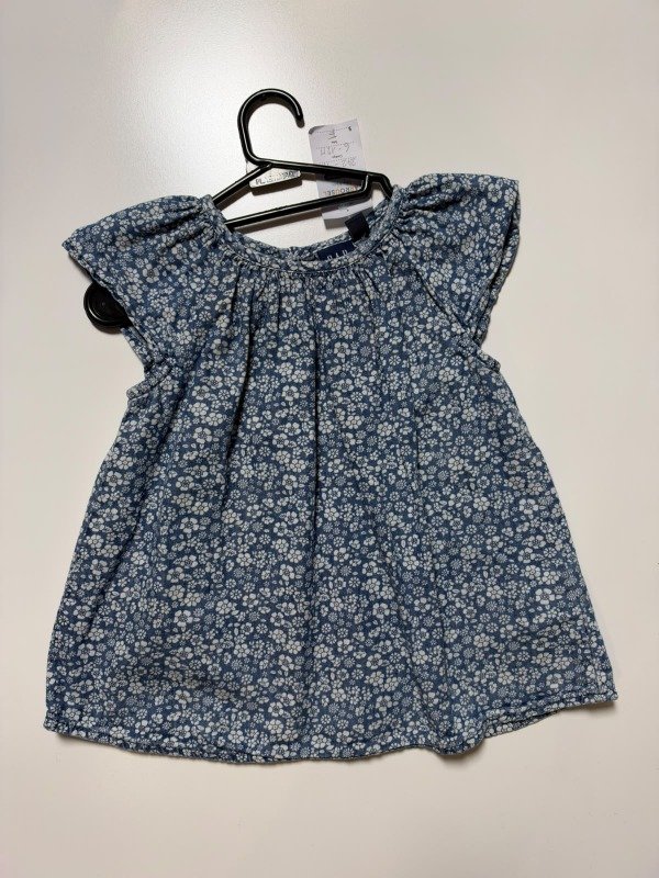 Producto - Vestido denim floral Gap 6-12 meses - 1
