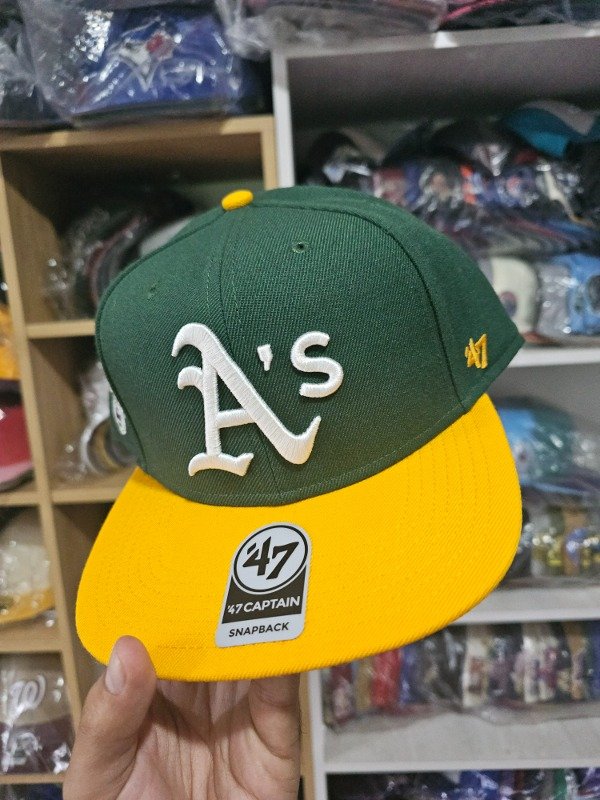 Oakland athletics icon patch classic '47 brand captain snapback