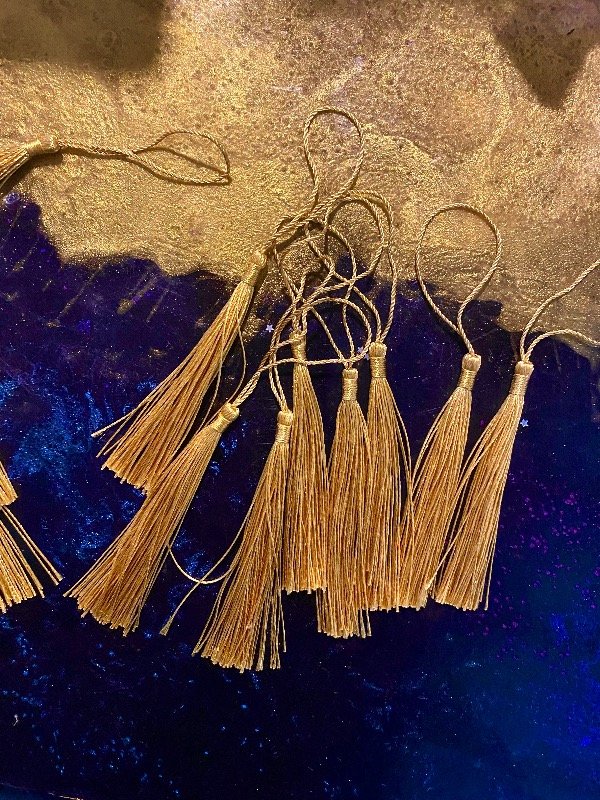 Producto - Borlas de hilo seda