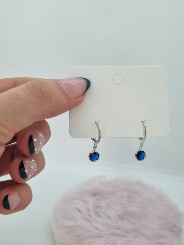 Producto - Aros acero quirurgico argollita fina plana colgante circ gema